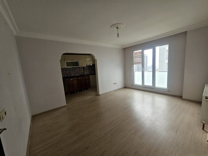HAPPY TOWN SİTESİ’NDE UYGUN FİYATA 1+1 KİRALIK DAİRE