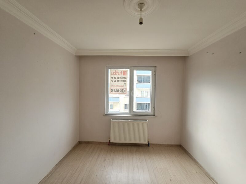 HAPPY TOWN SİTESİ’NDE UYGUN FİYATA 1+1 KİRALIK DAİRE