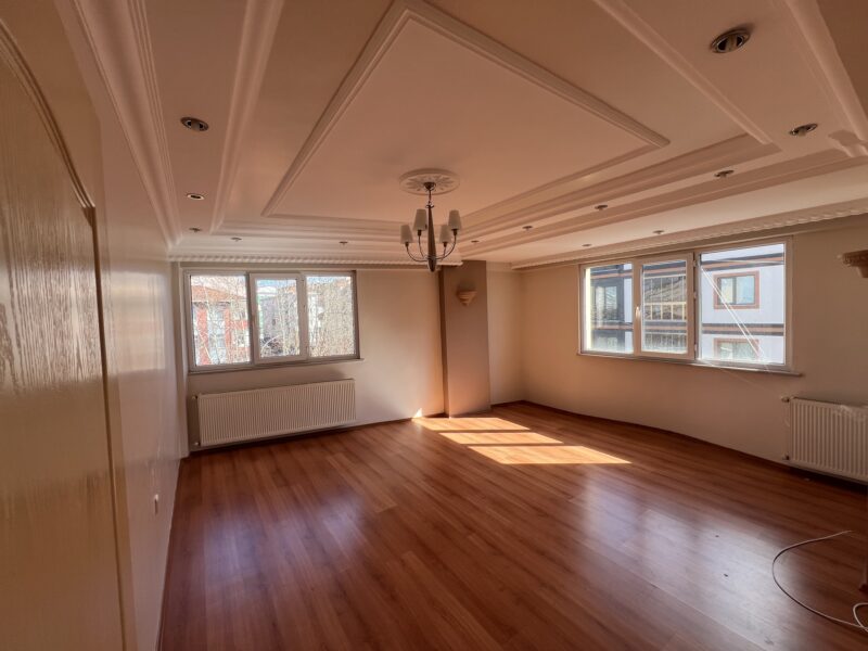 GEBZE MUSTAFA PAŞA MAHALLESİN’ DE 3+1 KİRALIK DAİRE
