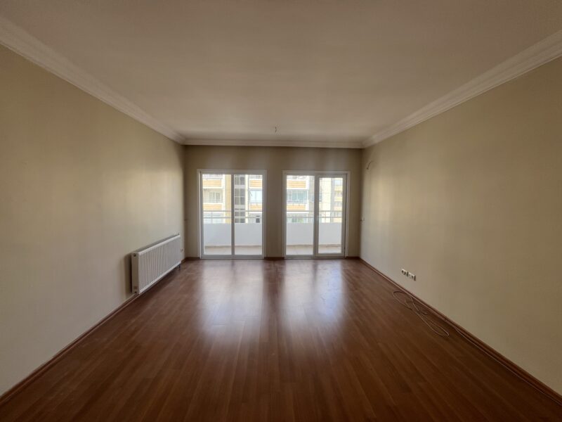 Güzeltepe Konutlarında 2+1 Kiralık Daire