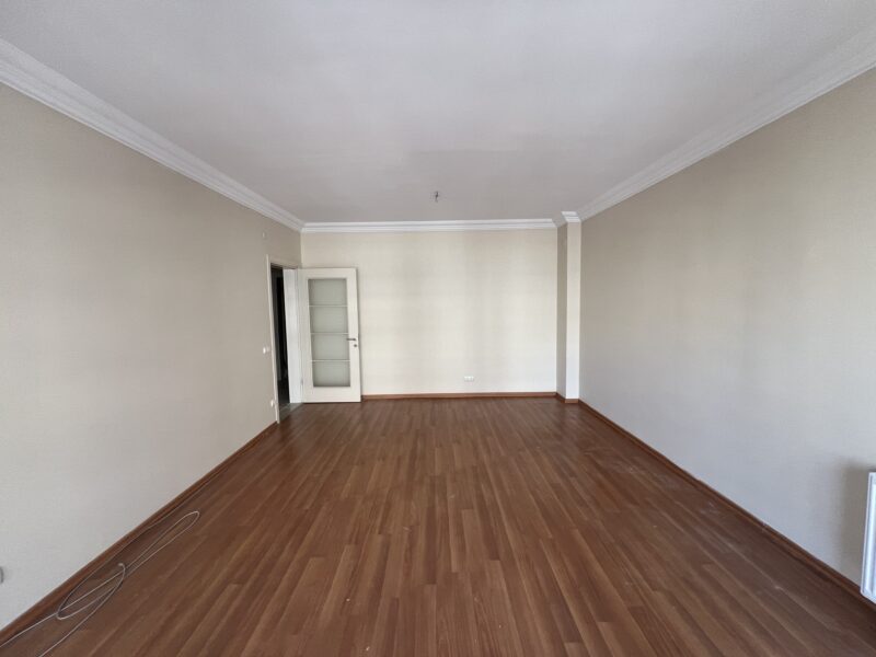Güzeltepe Konutlarında 2+1 Kiralık Daire
