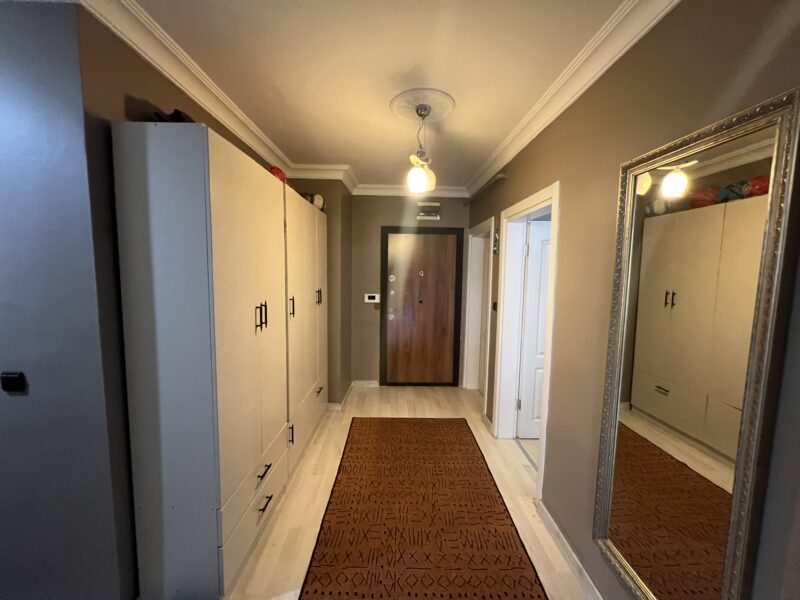ÇAYIROVA ÇAĞDAŞKENT SİTESİ’NDE SATILIK 3+1 DAİRE