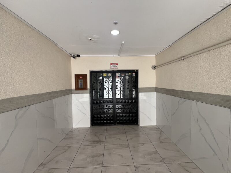ÇAYIROVA ÇAĞDAŞKENT SİTESİ’NDE SATILIK 3+1 DAİRE