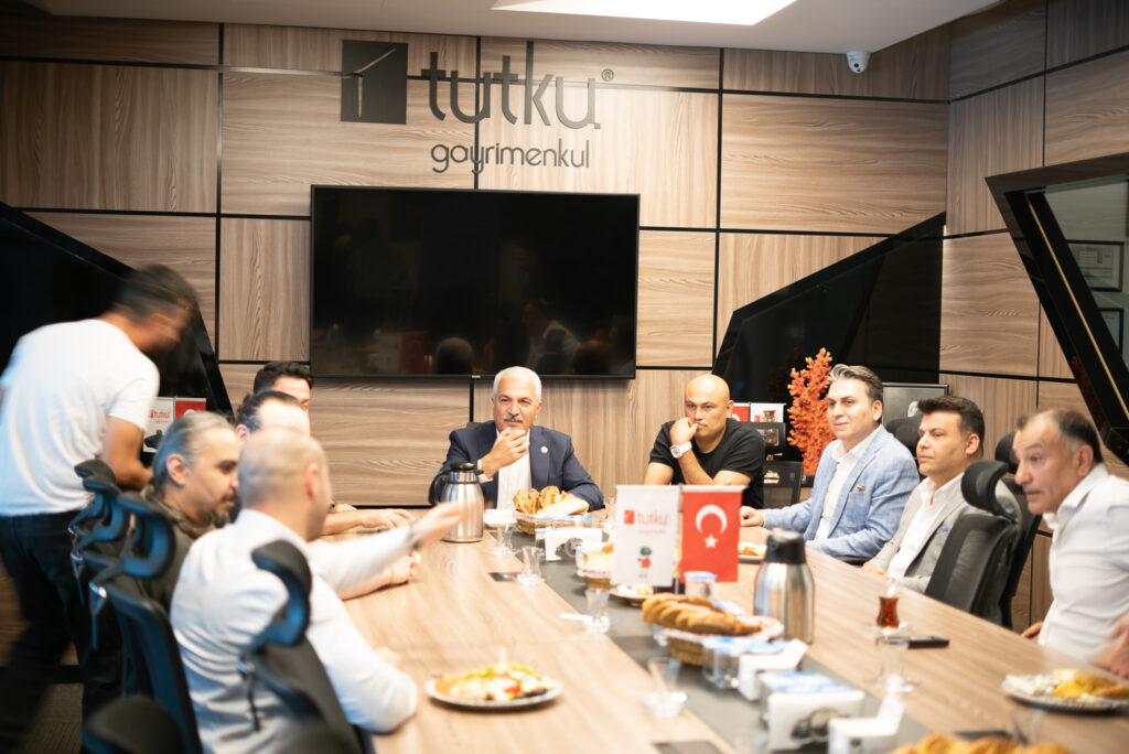 Adanalı İş İnsanları Toplantısı
