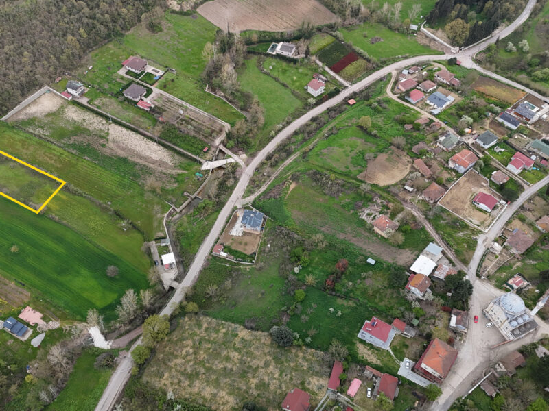 YALOVA ALTINOVA KARADERE MAHALLESİ’NDE SATILIK 1.968 m² TARLA